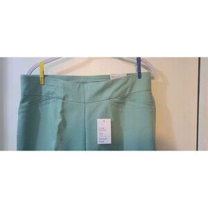 Croft and Barrow brand new green womens dress pants size 14
